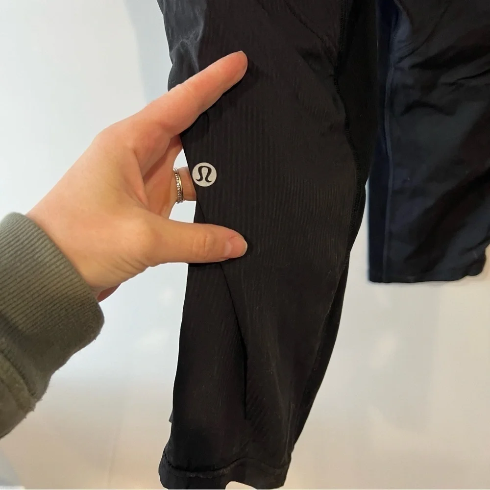 Lululemon Dance Studio Crop *25